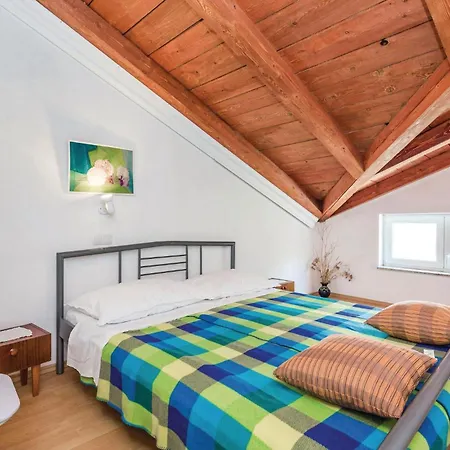 In Rab With Kitchen Apartament