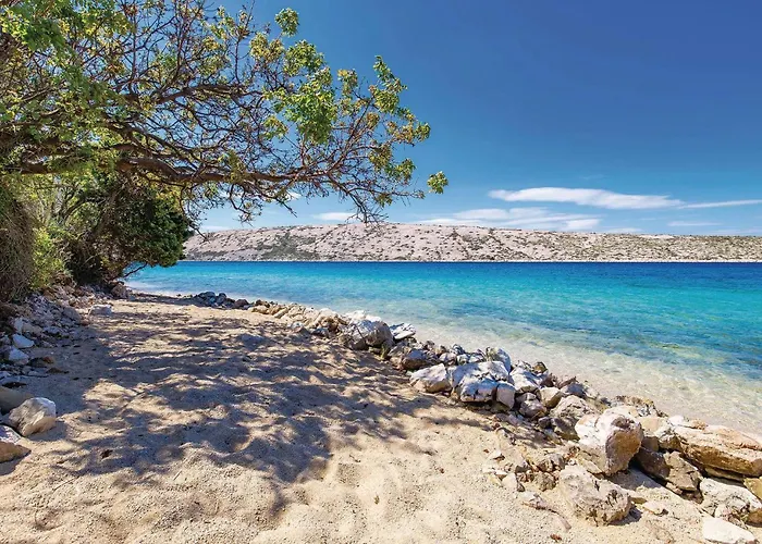 In Rab With Kitchen Barbat na Rabu