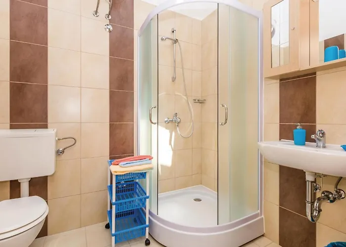 In Rab With Kitchen Barbat na Rabu