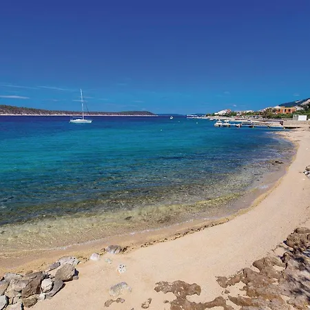 In Rab With Kitchen Appartement *